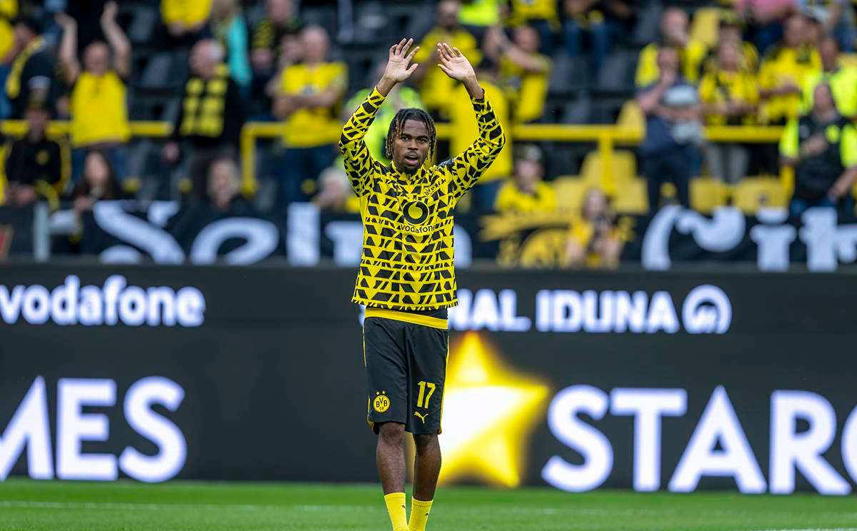 KAiyun Sports登录入口-清晨体能课后；多特蒙德战术微调备战葡超；球迷炸锅；细节决定成败(和声351例101200答案)