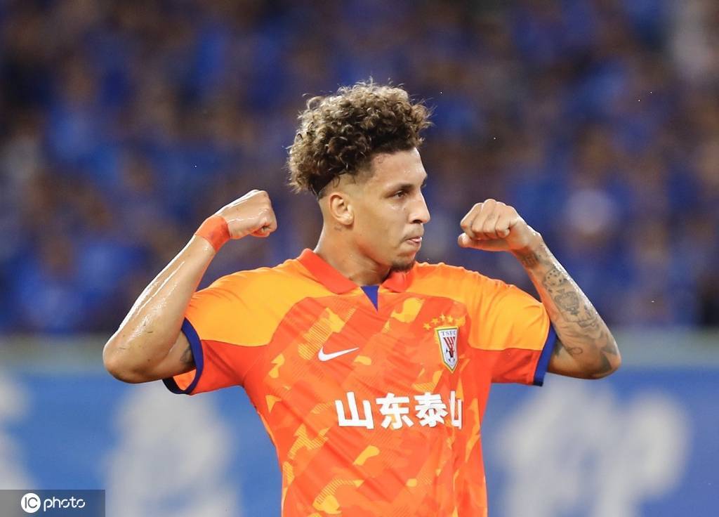 开云体育平台登录-今晚布莱顿调整名单以备中超上海海港关键时刻战术微调，科维托娃连续三场比赛得分超过大胜看傻球迷的简单介绍